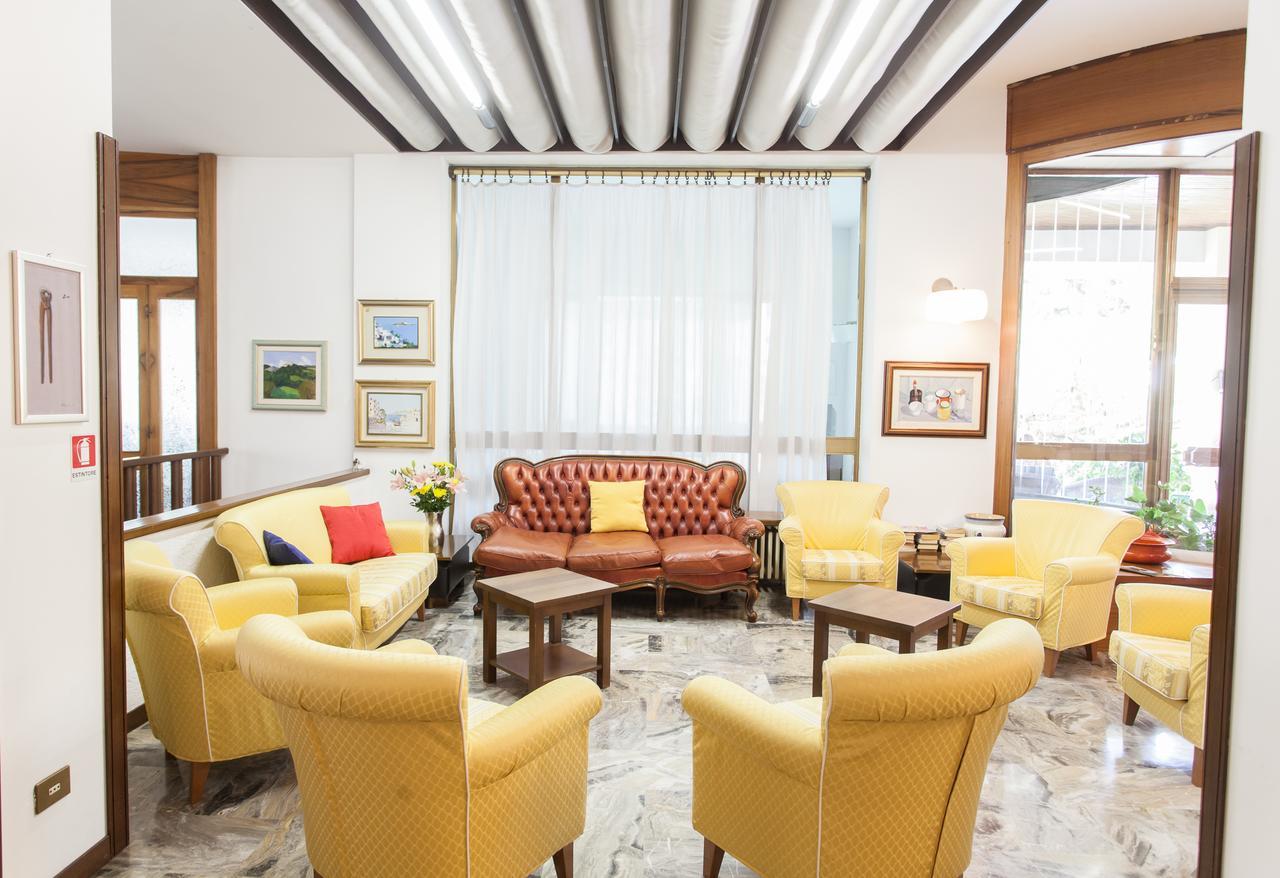 Hotel Quisisana Tabiano Terme ภายนอก รูปภาพ