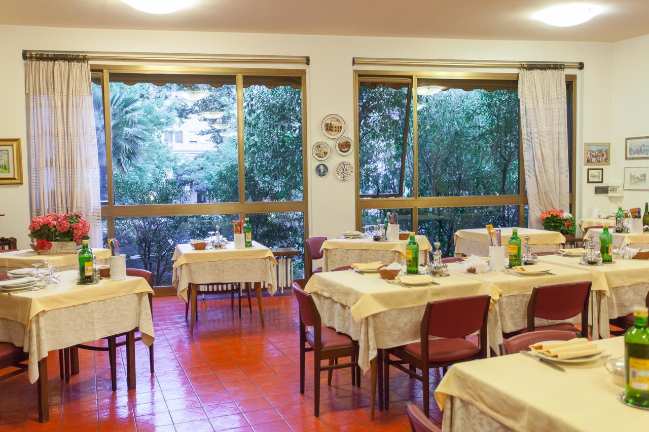 Hotel Quisisana Tabiano Terme ภายนอก รูปภาพ